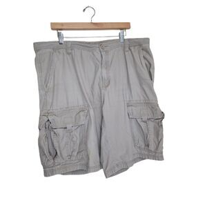 North Face Cargo Shorts - 40 x 23